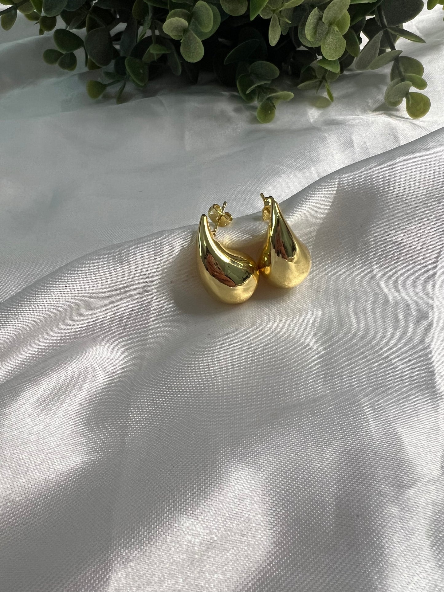 Delia Earrings