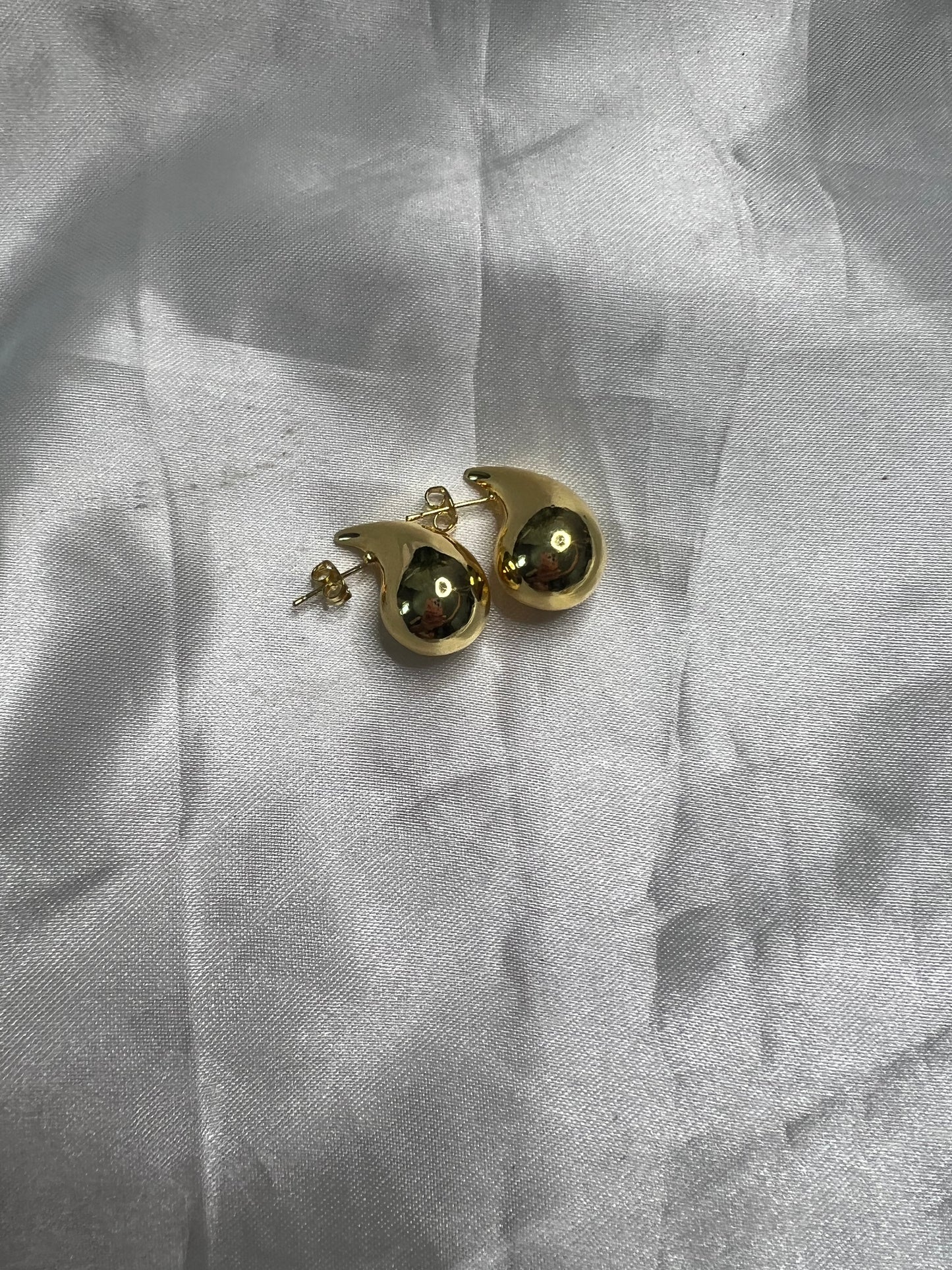 Delia Earrings